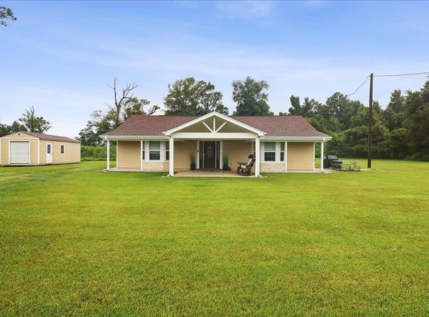4982 Tillie Smith, Orange, TX 77630