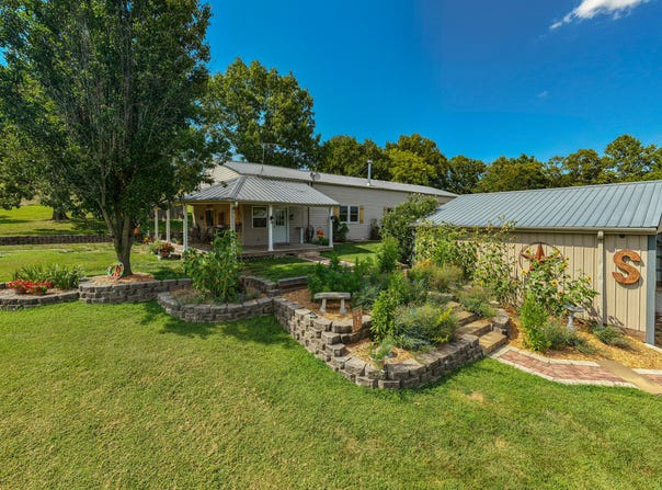 15955 E State Highway 14, Ava, MO 65608