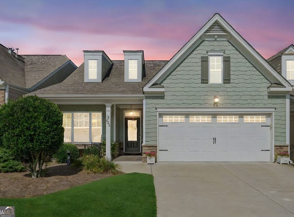 605 Abbey Drive, Woodstock, GA 30188