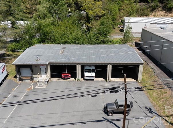 6575 US 19E Highway, Spruce Pine, NC 28777