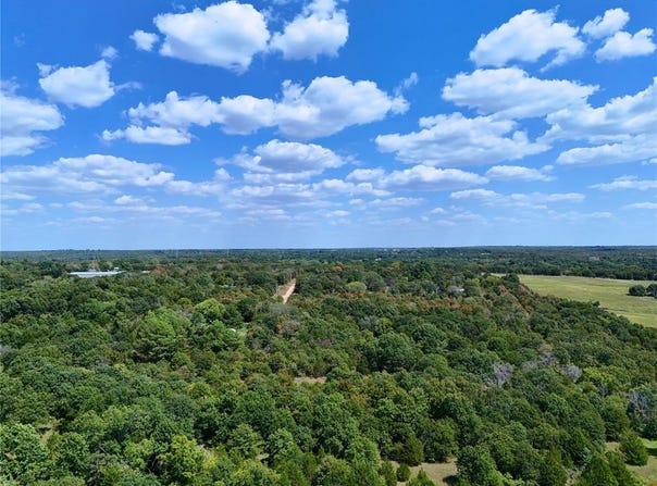 Fishmarket Road, Pink, OK 74860