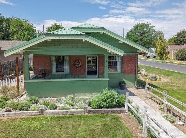 867 Walnut St, Twin Falls, ID 83301-6958