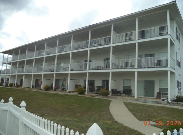 5799 Bay Village Drive, Athens, AL 35611