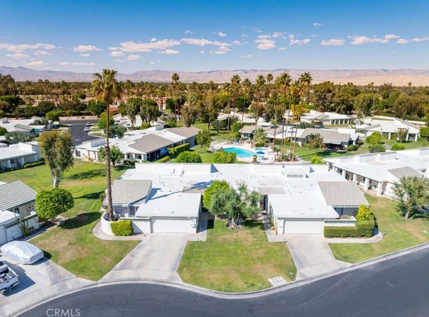 1910 Grand Bahama Drive E, Palm Springs, CA 92264