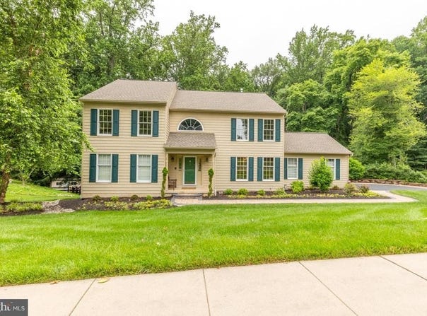 8 BEAGLE CLUB WAY, NEWARK, DE 19711