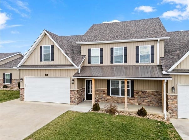 102 Loraine Way, Hurricane, WV 25526