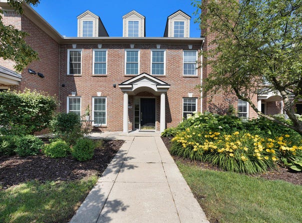 5724 Hampshire Lane, Ypsilanti, MI 48197