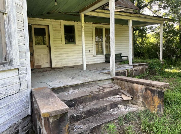 Gravelly, AR 72838