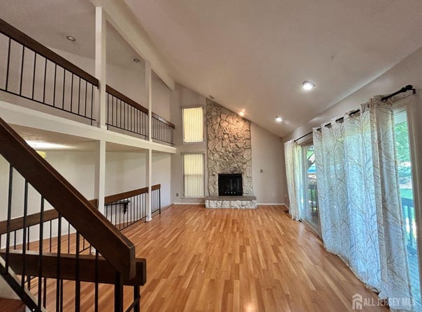 17 Westgate Drive, Edison, NJ 08820