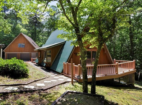 263 Wells Road, Brasstown, NC 28902