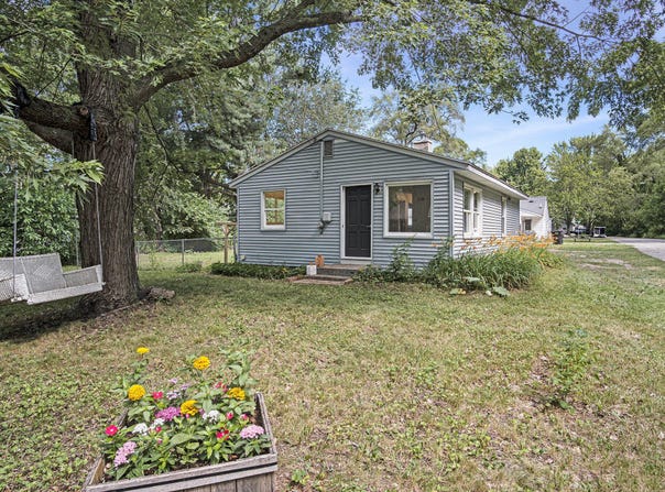 165 Kenton Street SE, Grand Rapids, MI 49548