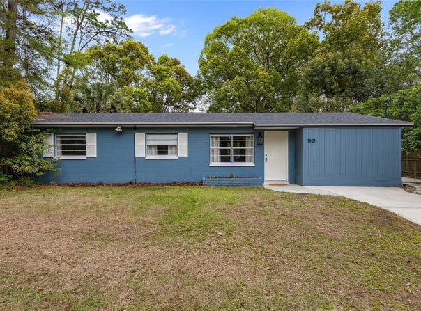 1821 NW 7TH STREET, GAINESVILLE, FL 32609