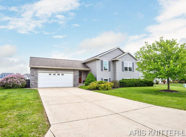 2484 Black Brook Drive, Zeeland, MI 49464