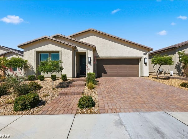 6719 Traveling Palmer Street, North Las Vegas, NV 89086