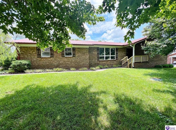 3821 Bardstown Road, Elizabethtown, KY 42701