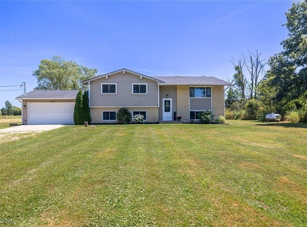 3531 Yost Road, Litchfield, OH 44253
