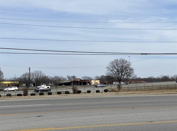340 Three Springs Road, Bowling Green, KY 42103