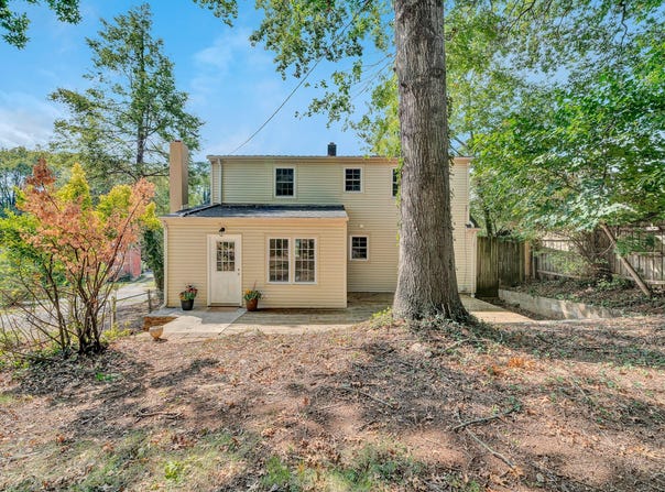 1823 Brandon Ave SW, Roanoke, VA 24015