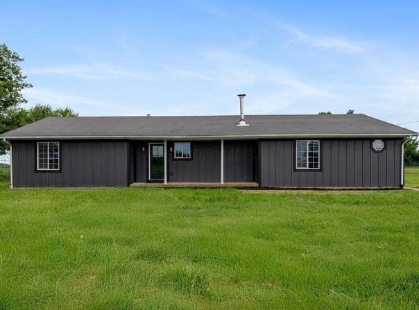 13179 Ridgeway Road, Orient, OH 43146