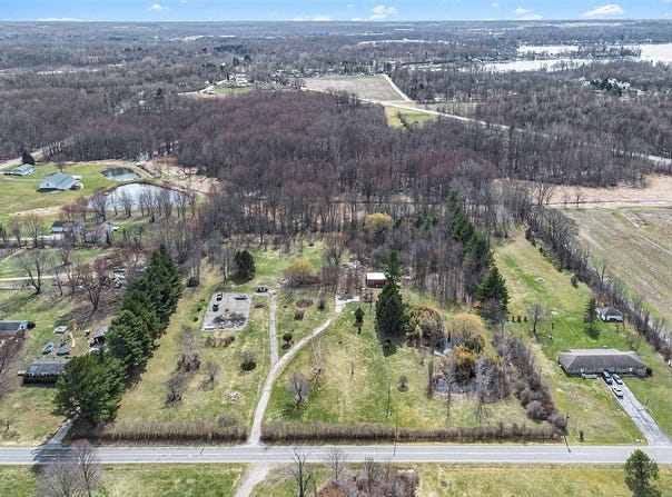 8710 Hagar Shore Road, Watervliet, MI 49098