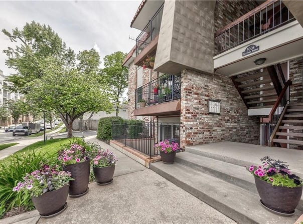 5008 Baltimore Avenue, Kansas City, MO 64112