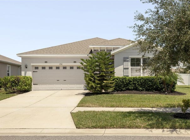13301 WATERLEAF GARDEN Circle, RIVERVIEW, FL 33579