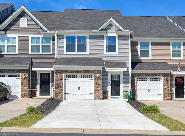 331 Weststone Walk, Spartanburg, SC 29301-2666