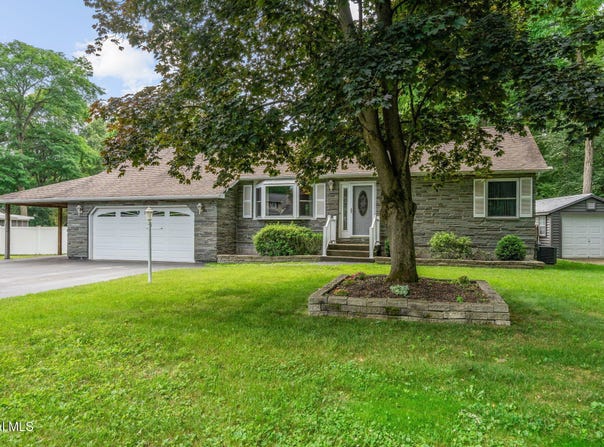 145 Sylvia Ln Lane, Rotterdam, NY 12306
