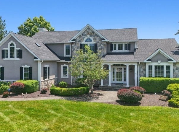 29 Clearview Rd, Readington Twp., NJ 08889-3303