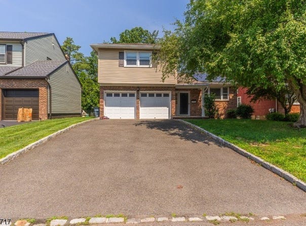 96 Reinhold Ter, Union Twp., NJ 07083-8909