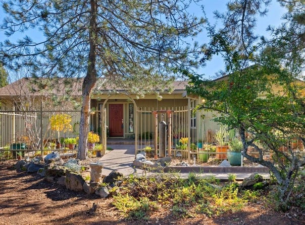 23607 Porcina Way, Columbia, CA 95310