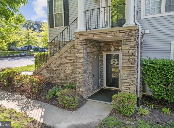 2703 OAK LEAF Court, ODENTON, MD 21113