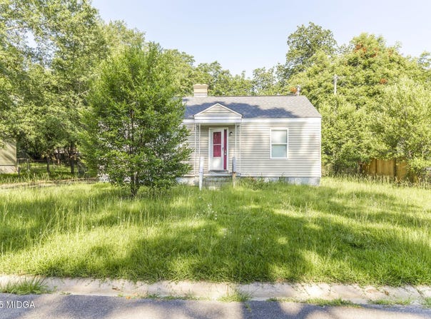 118 Arnold Boulevard, Warner Robins, GA 31093