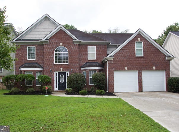3991 Oak Field, Loganville, GA 30052