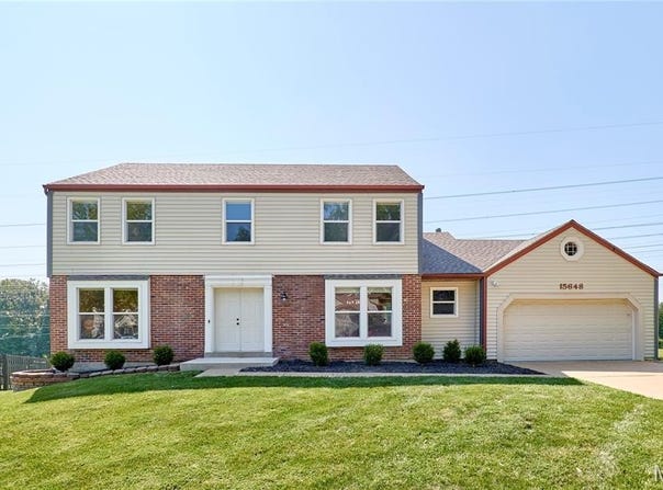15648 Sugarridge Court, Chesterfield, MO 63017