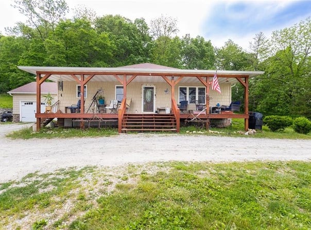 50889 Highway A, New London, MO 63459