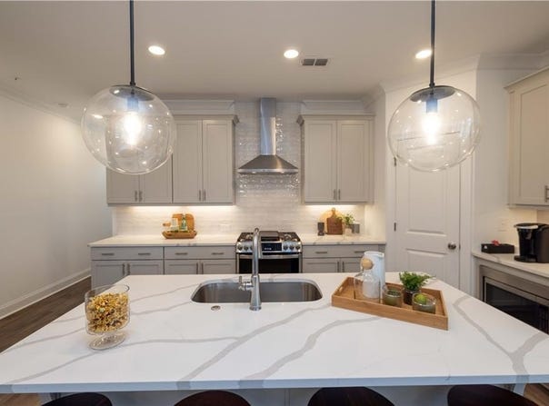 1005 Crown Oak Street, Johns Creek, GA 30022
