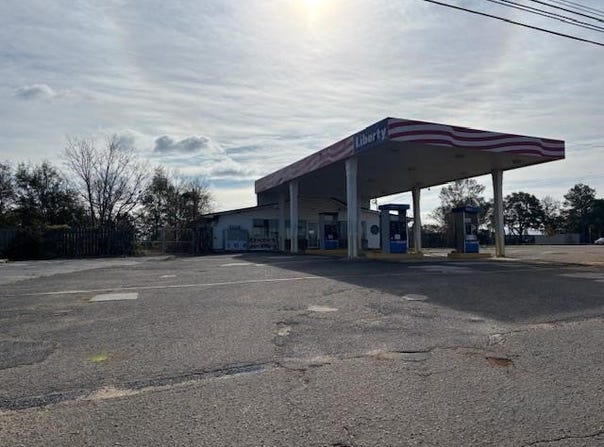 3356 Reeves, Dothan, AL 36303