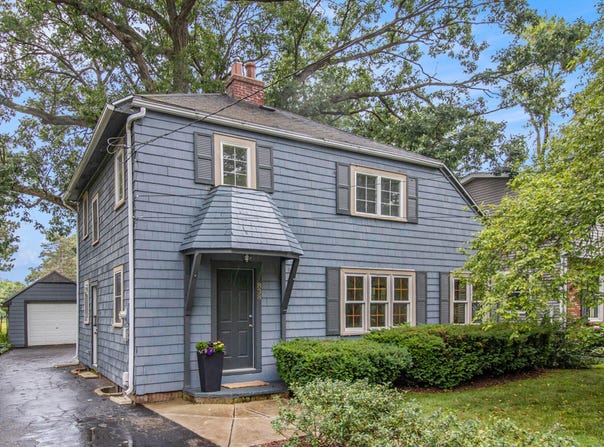 838 Lakeway Avenue, Kalamazoo, MI 49001