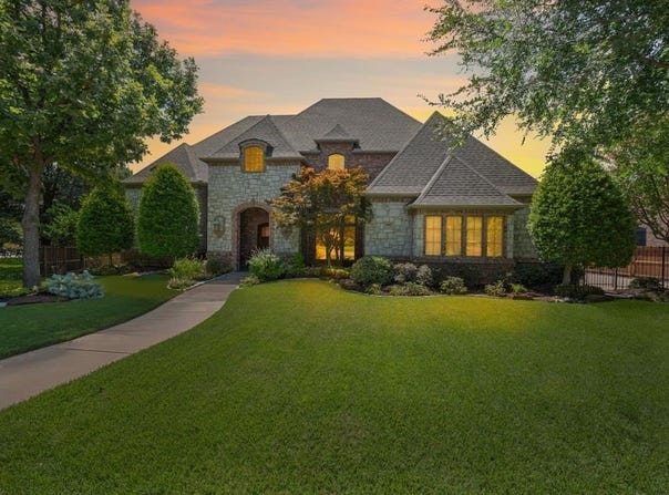 1017 Pauls Path, Colleyville, TX 76034