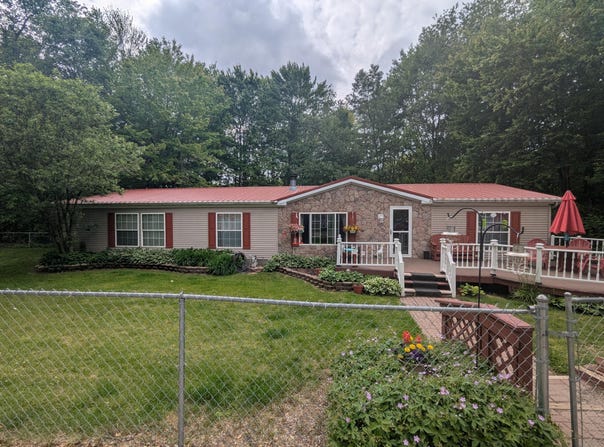 12368 S M 37 Highway, Delton, MI 49046