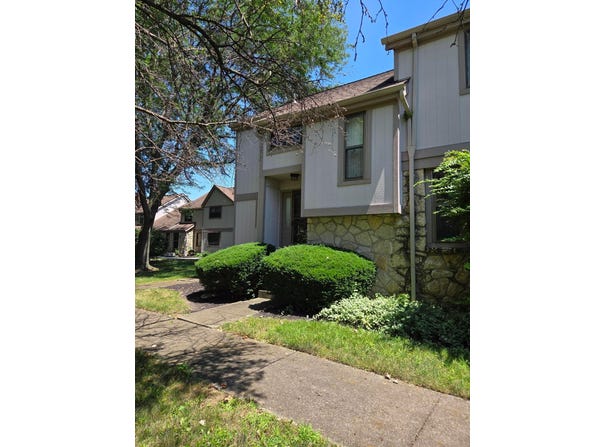 557 Woodingham Place, Columbus, OH 43213