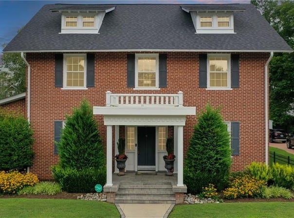 211 S Broad Street, Suffolk, VA 23434
