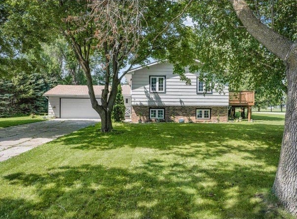 230 NW 5th Street, Pennock, MN 56279