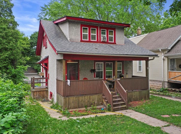 2546 N 53rd St, Milwaukee, WI 53210