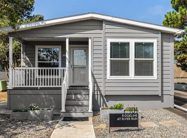 3650 S Federal Boulevard, Englewood, CO 80110