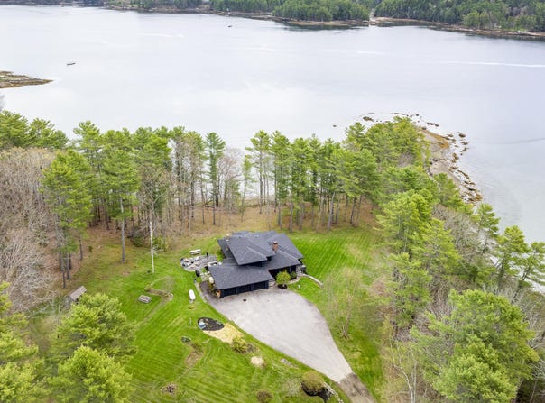 100 Bradley Shore Road, Newcastle, ME 04553