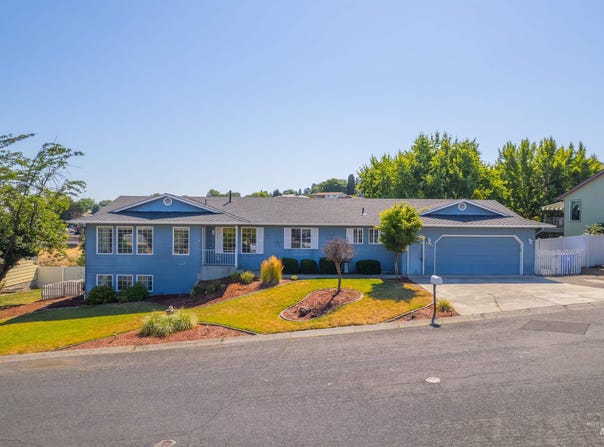 2901 Knollcrest Drive, Lewiston, ID 83501