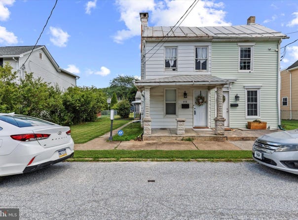 115 S WASHINGTON STREET, MECHANICSBURG, PA 17055