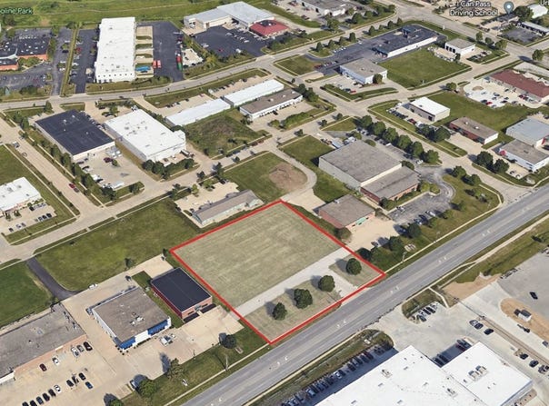 803 N Mattis Avenue, Champaign, IL 61821